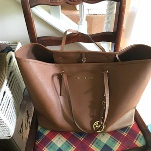 Michael Kors Jet Set tote in brown